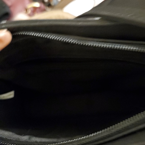 Kate Spade New York Bag - Picture 3 of 4